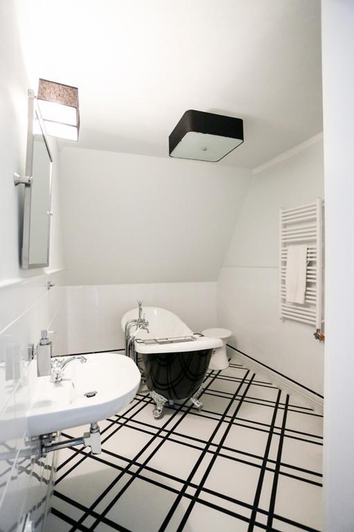 Prestige Bed & Breakfast Wierzchowisko ภายนอก รูปภาพ