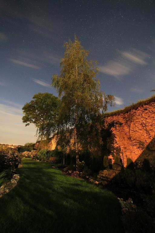 Prestige Bed & Breakfast Wierzchowisko ภายนอก รูปภาพ